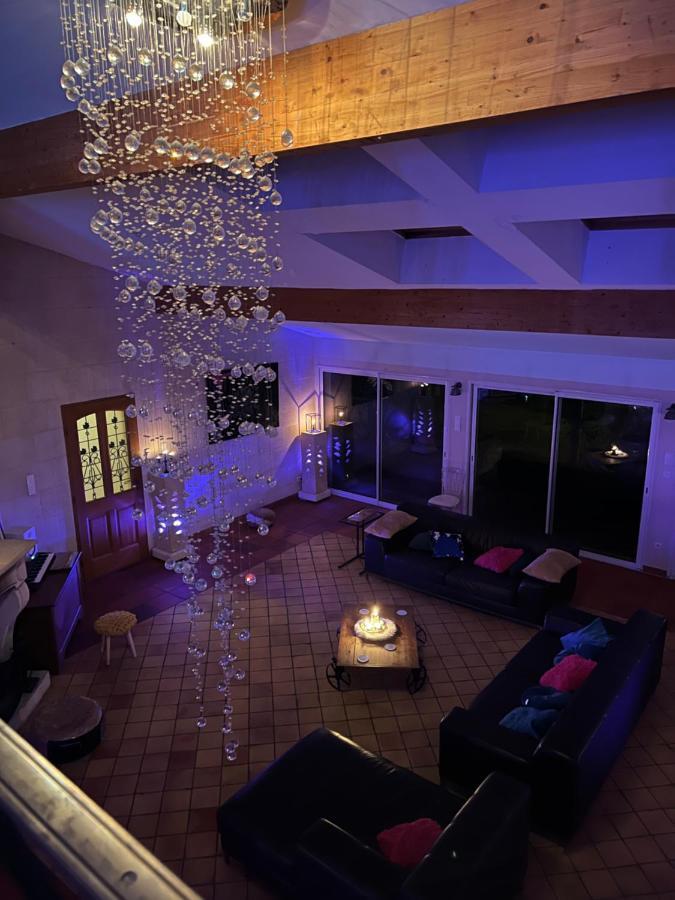La Villa Bella Abzac  外观 照片
